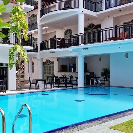 Chill Hill Hikkaduwa Otel Dış mekan fotoğraf